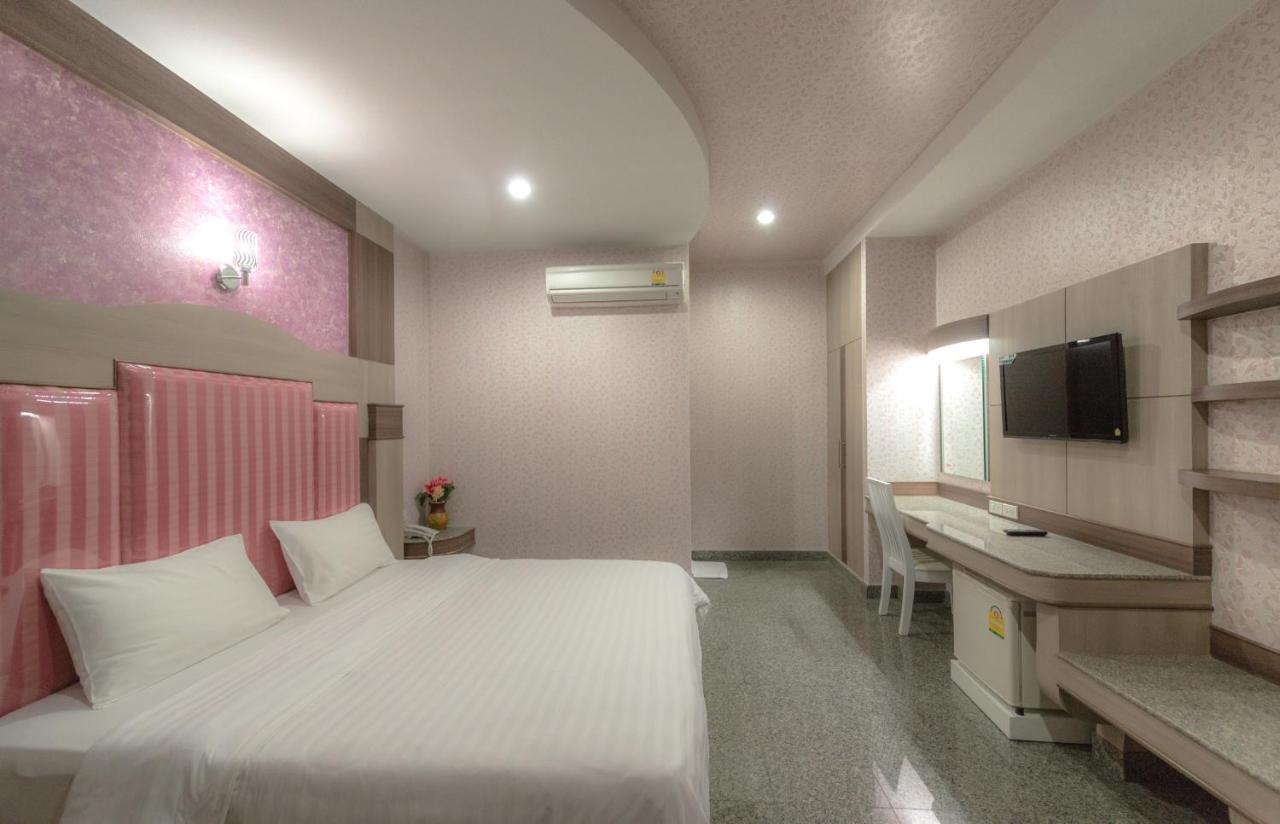 Martina Hotel Surin Luaran gambar