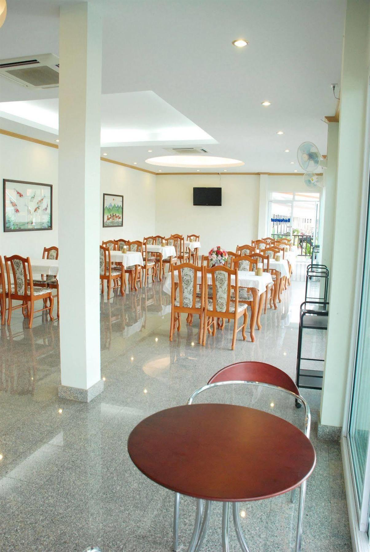 Martina Hotel Surin Luaran gambar