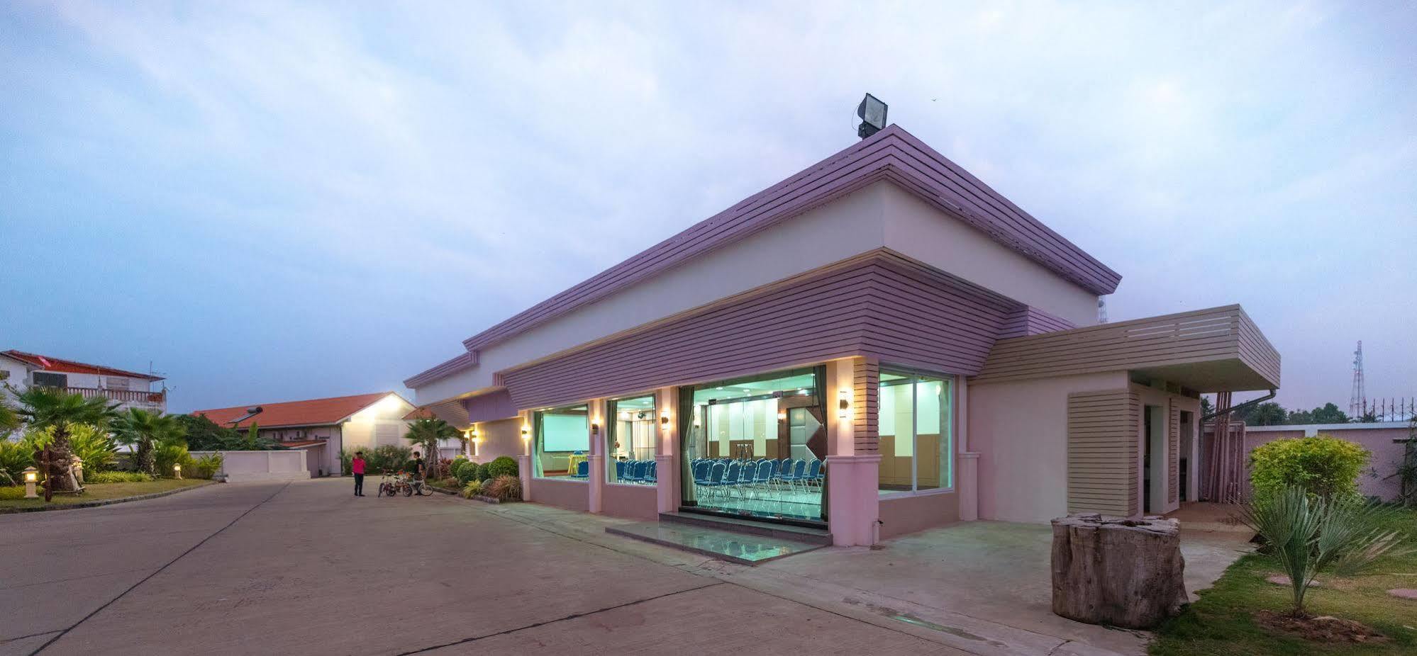 Martina Hotel Surin Luaran gambar