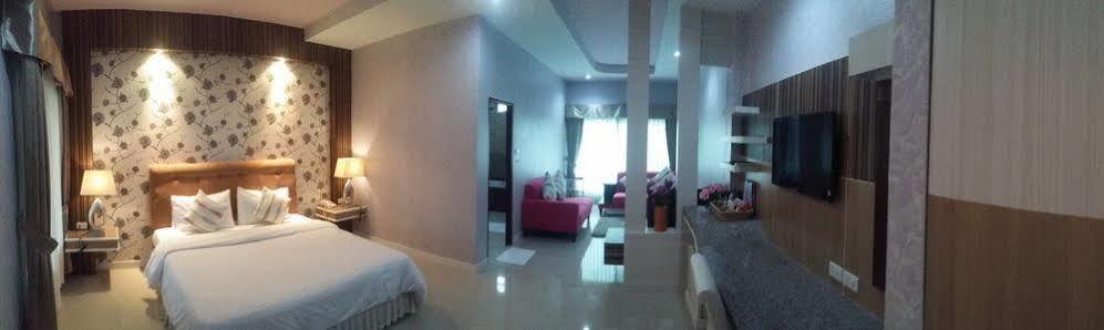 Martina Hotel Surin Luaran gambar
